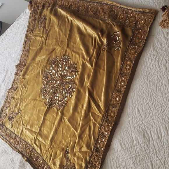 𝅺AMAZING tables Decorate beaded cover Brand new - Picture 3 of 4